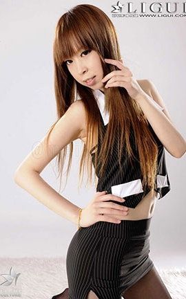 丽柜LiGui写真 2011.10.19 美足皇后之Vicky黑丝－2 model Vicky